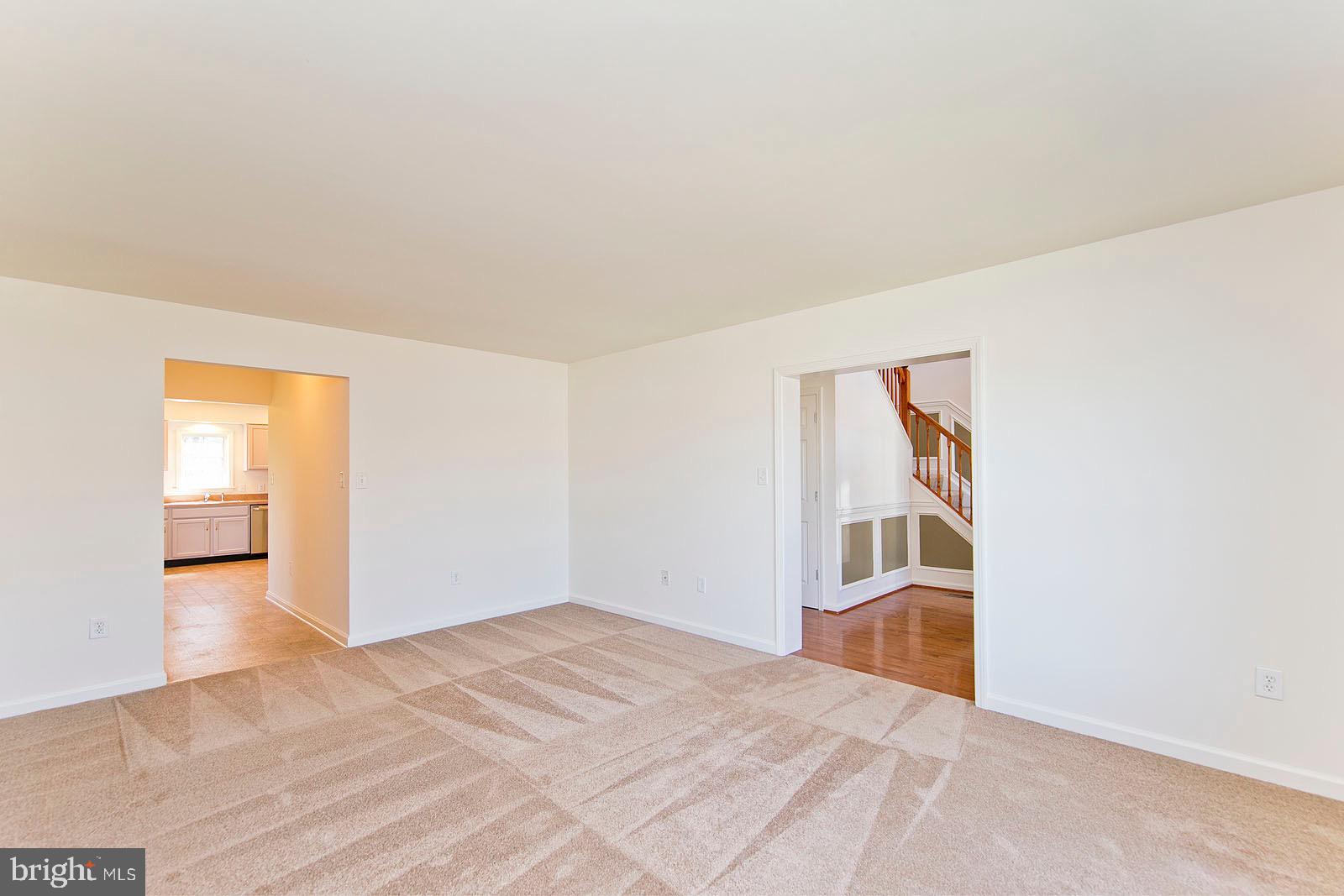 MOUNT VISTA EST - Residential