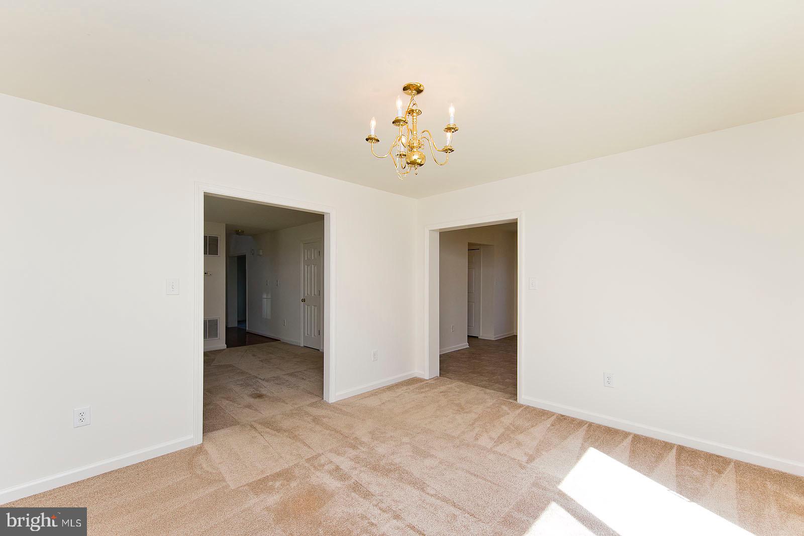 MOUNT VISTA EST - Residential