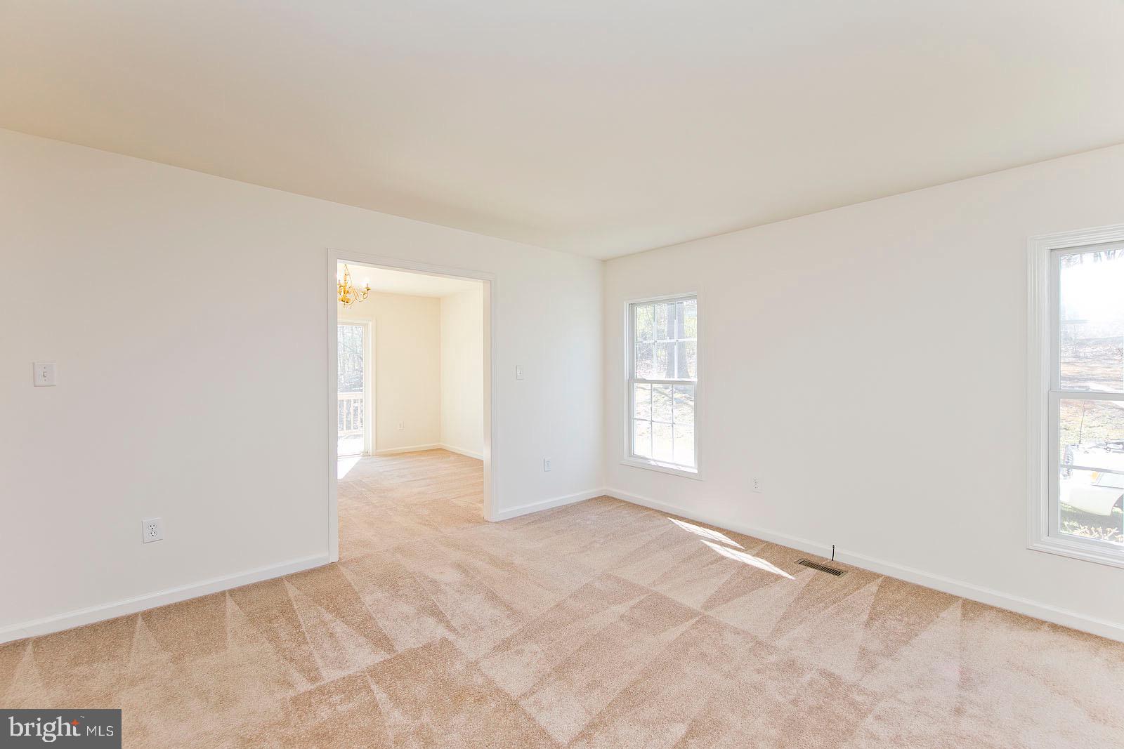 MOUNT VISTA EST - Residential