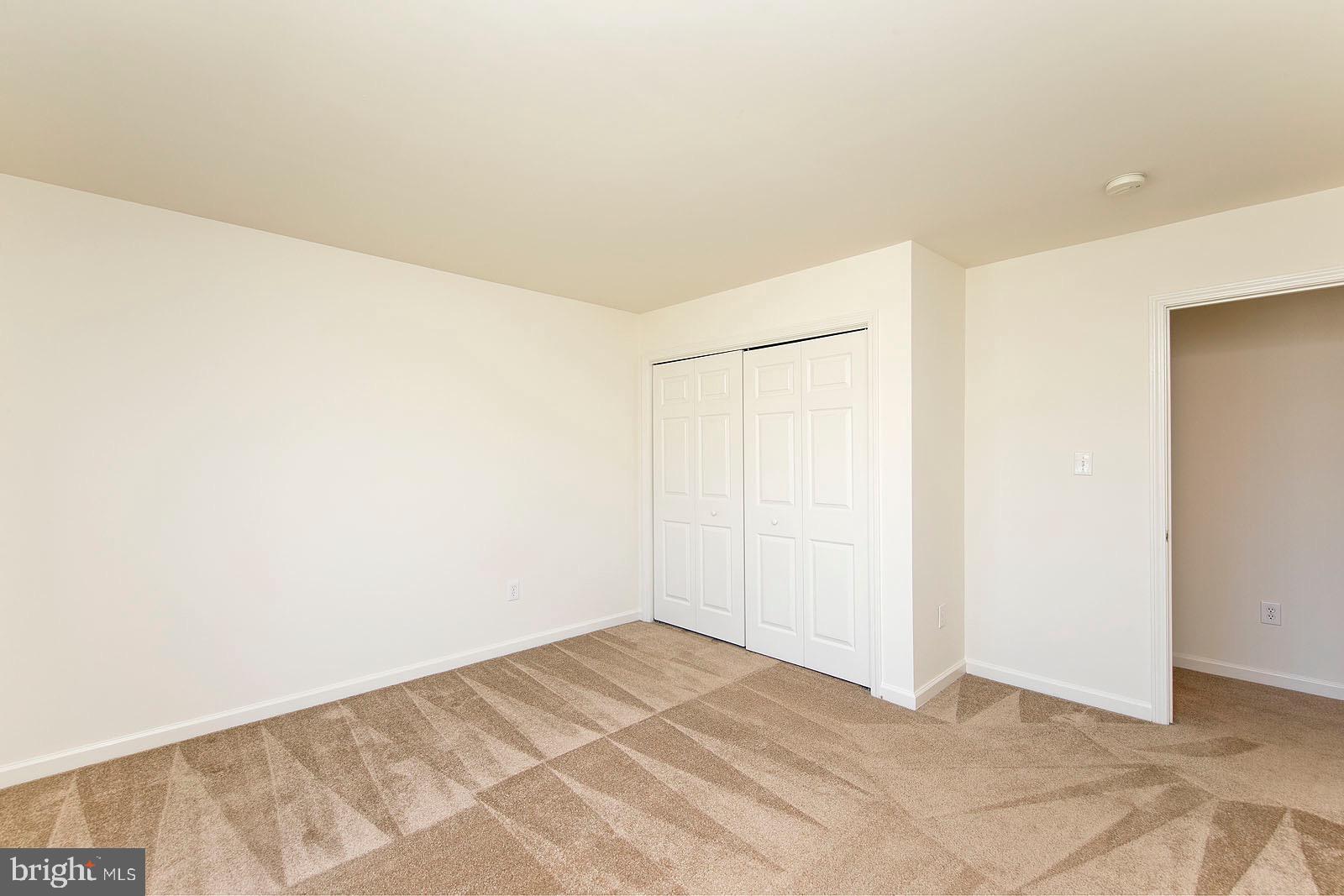 MOUNT VISTA EST - Residential