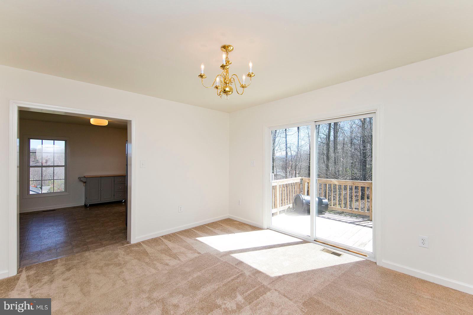 MOUNT VISTA EST - Residential