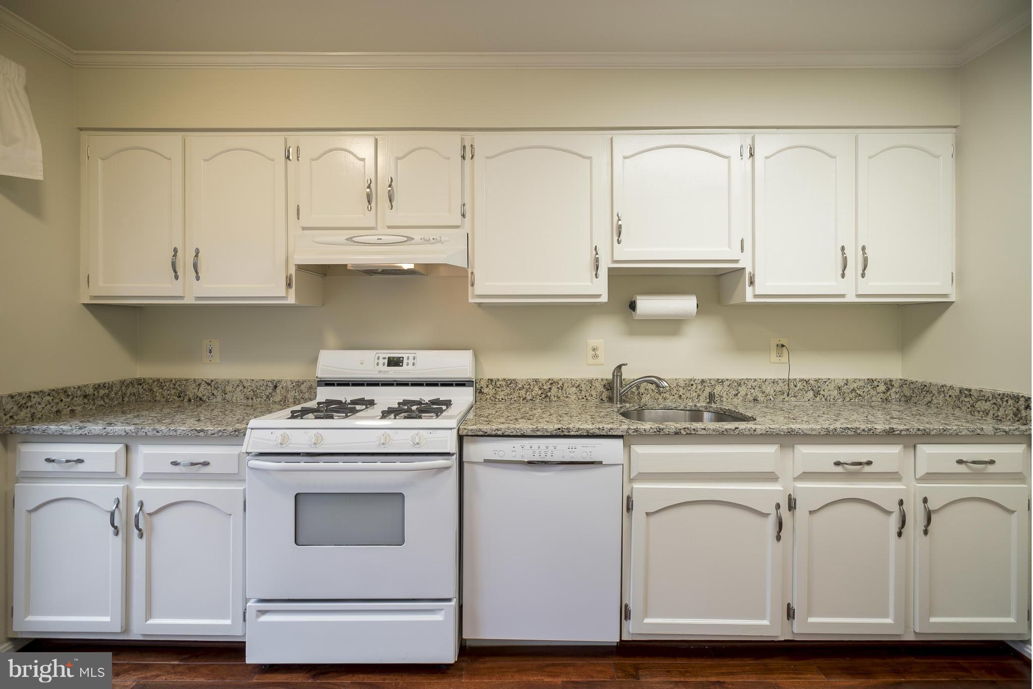 HUNTER VILLAGE - Residential