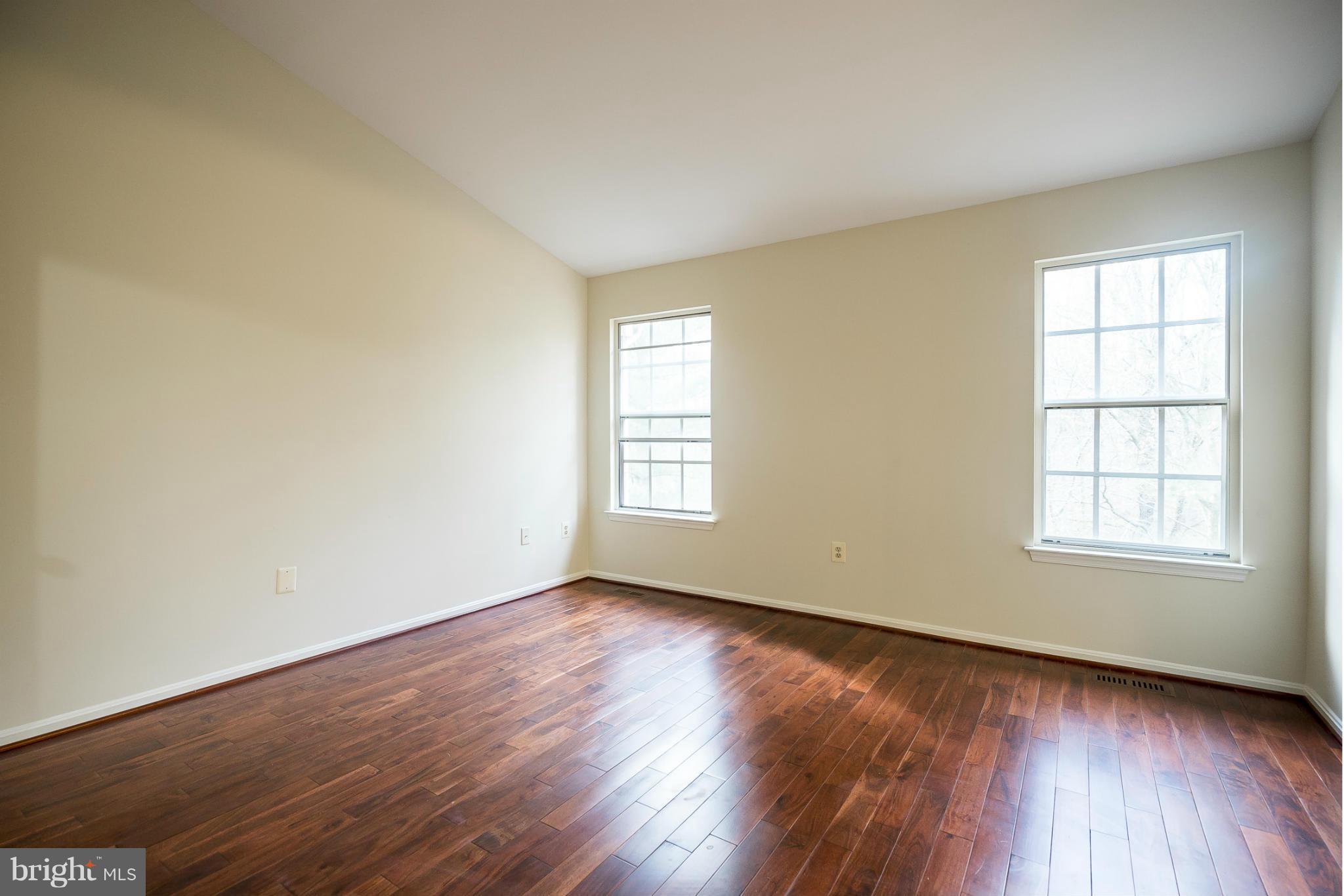 HUNTER VILLAGE - Residential