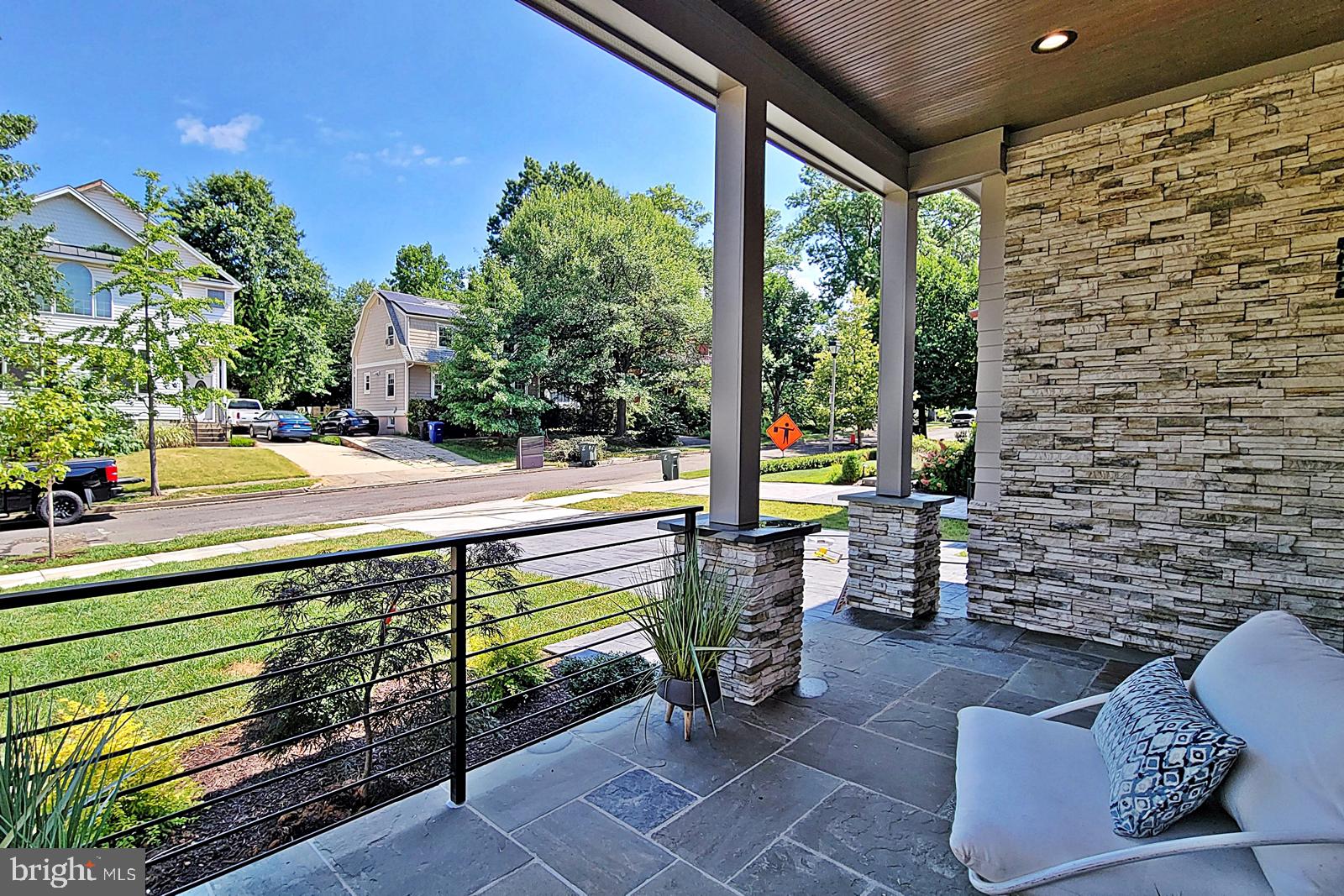 AURORA HILLS - Residential