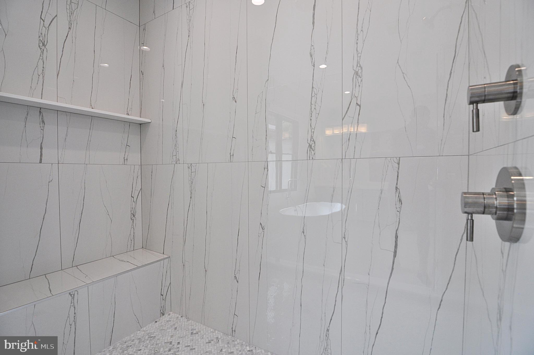 AURORA HILLS - Residential