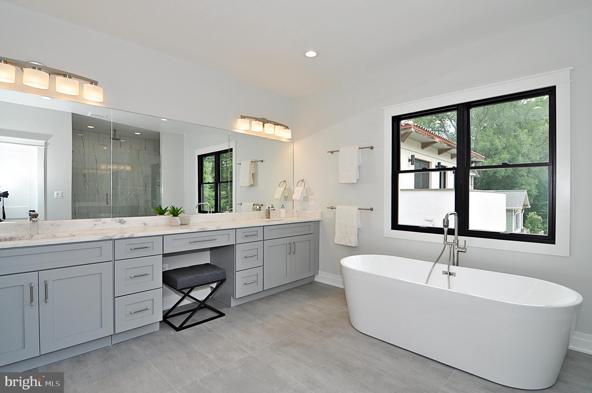 AURORA HILLS - Residential