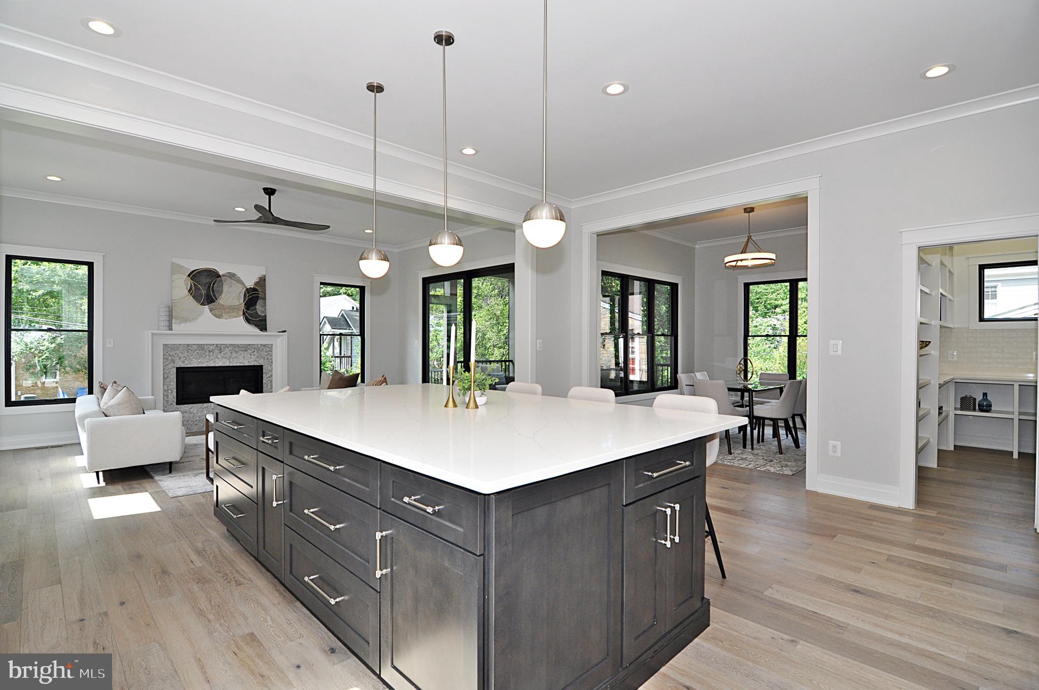 AURORA HILLS - Residential