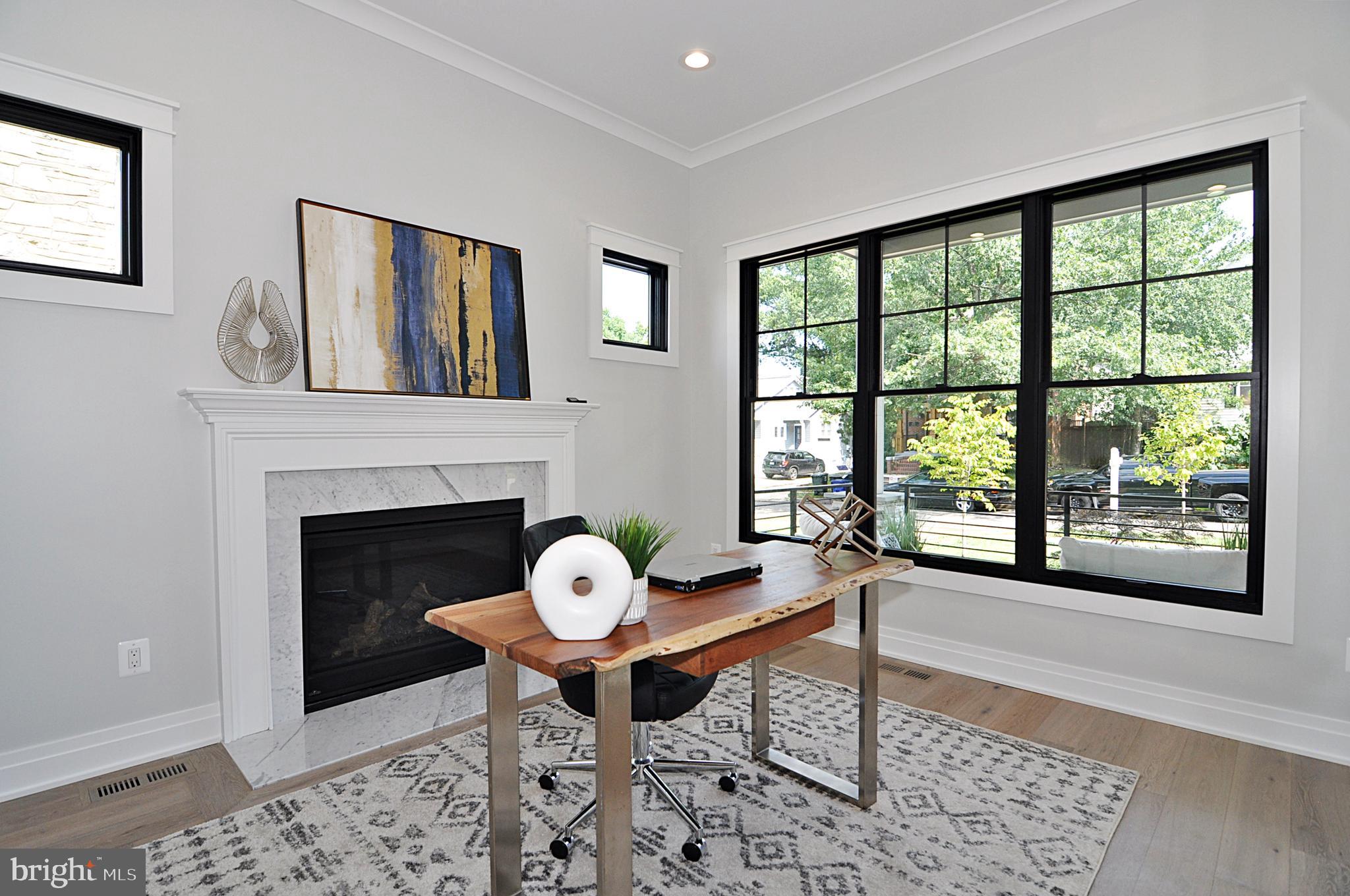 AURORA HILLS - Residential