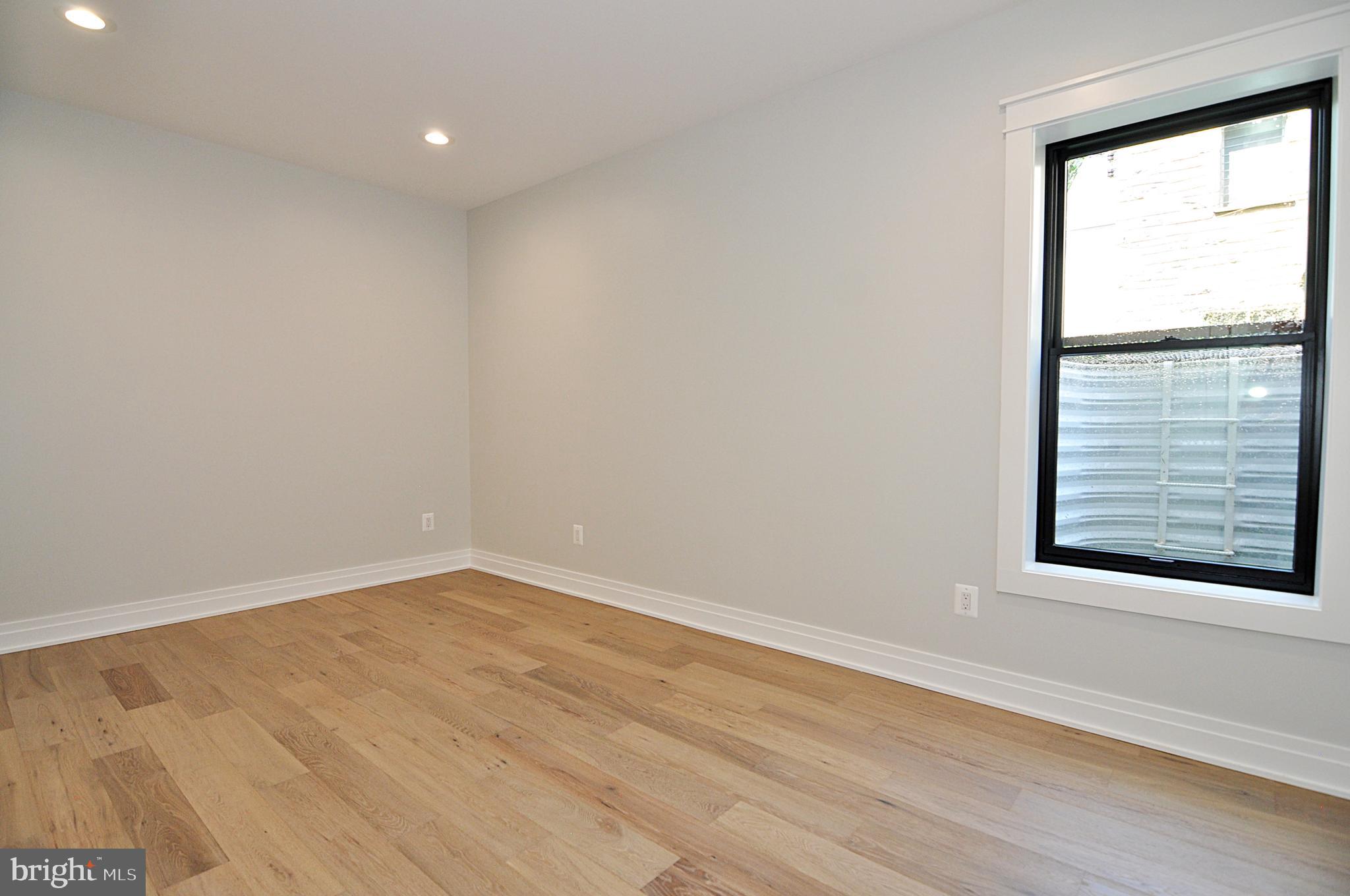 AURORA HILLS - Residential