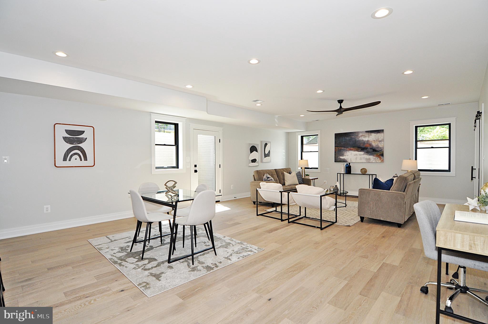 AURORA HILLS - Residential