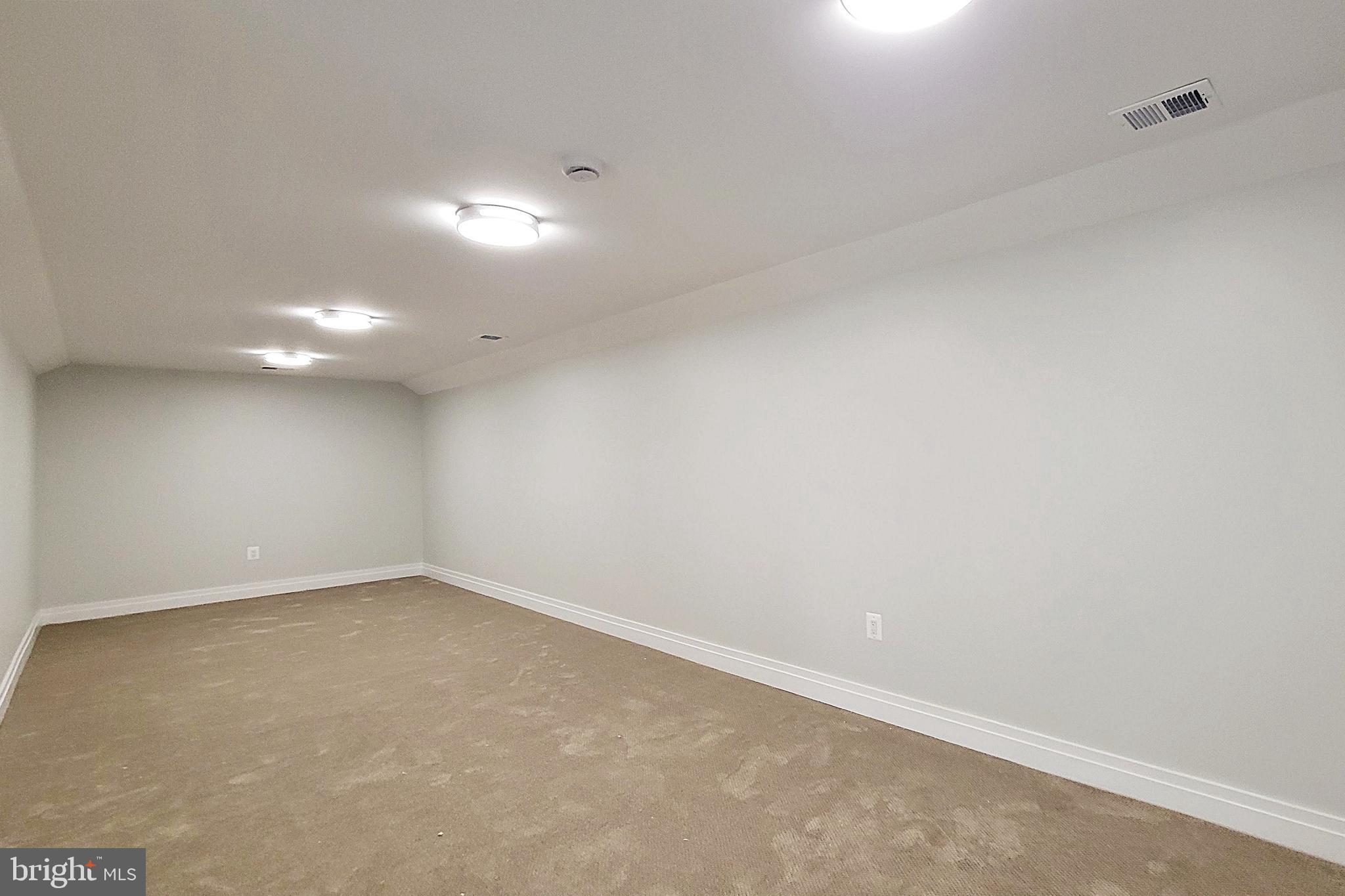 AURORA HILLS - Residential