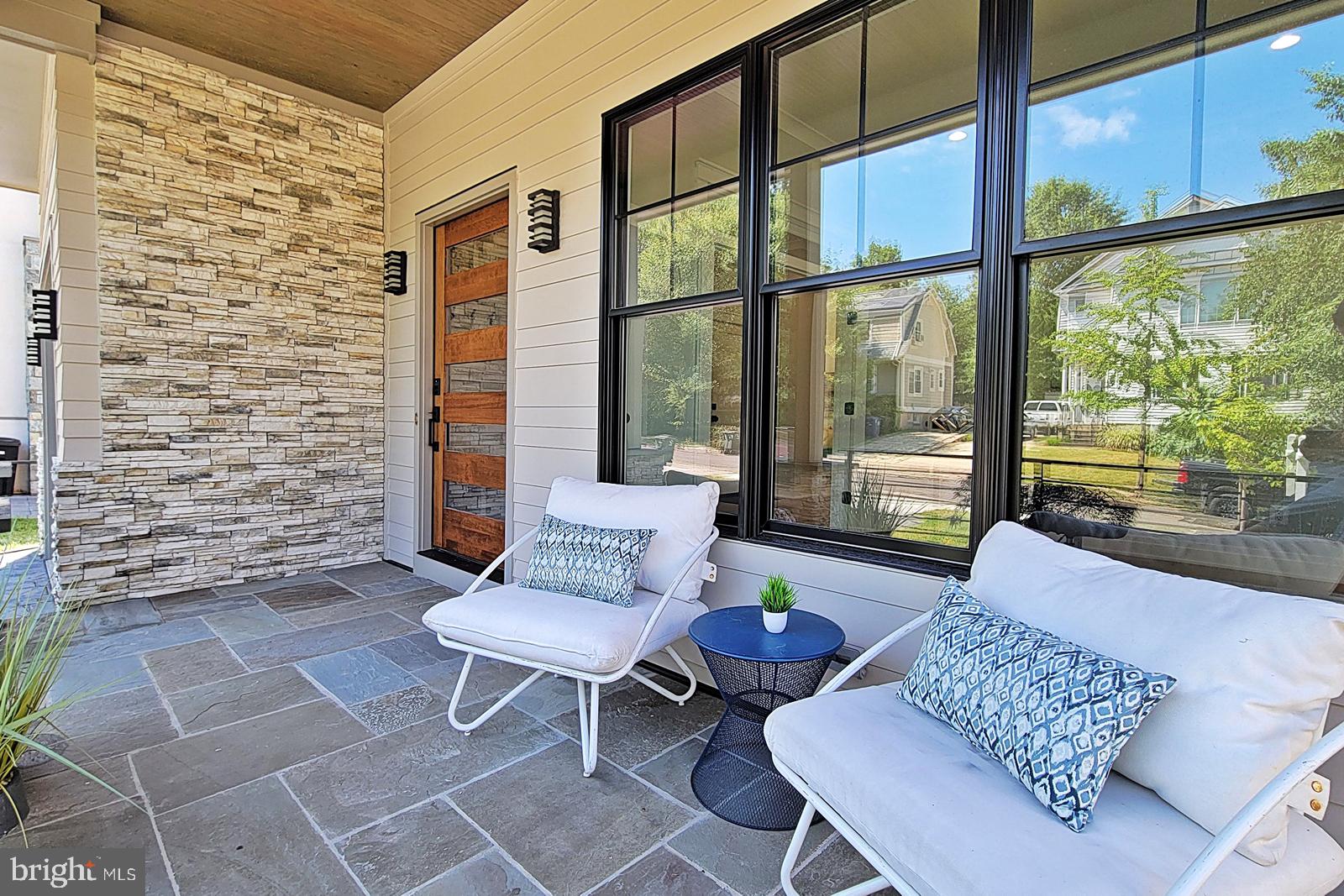 AURORA HILLS - Residential