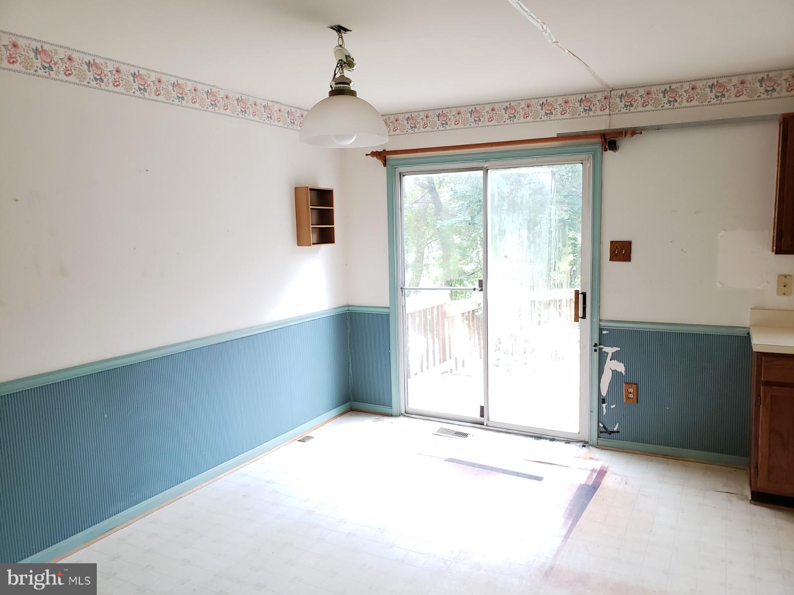 PLEASANT HILLS - Residential