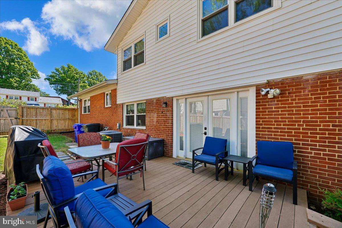 ASPEN HILL PARK - Residential