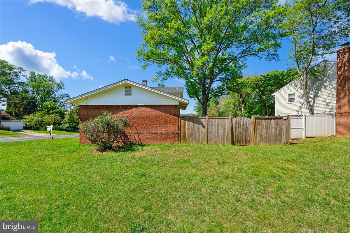 ASPEN HILL PARK - Residential