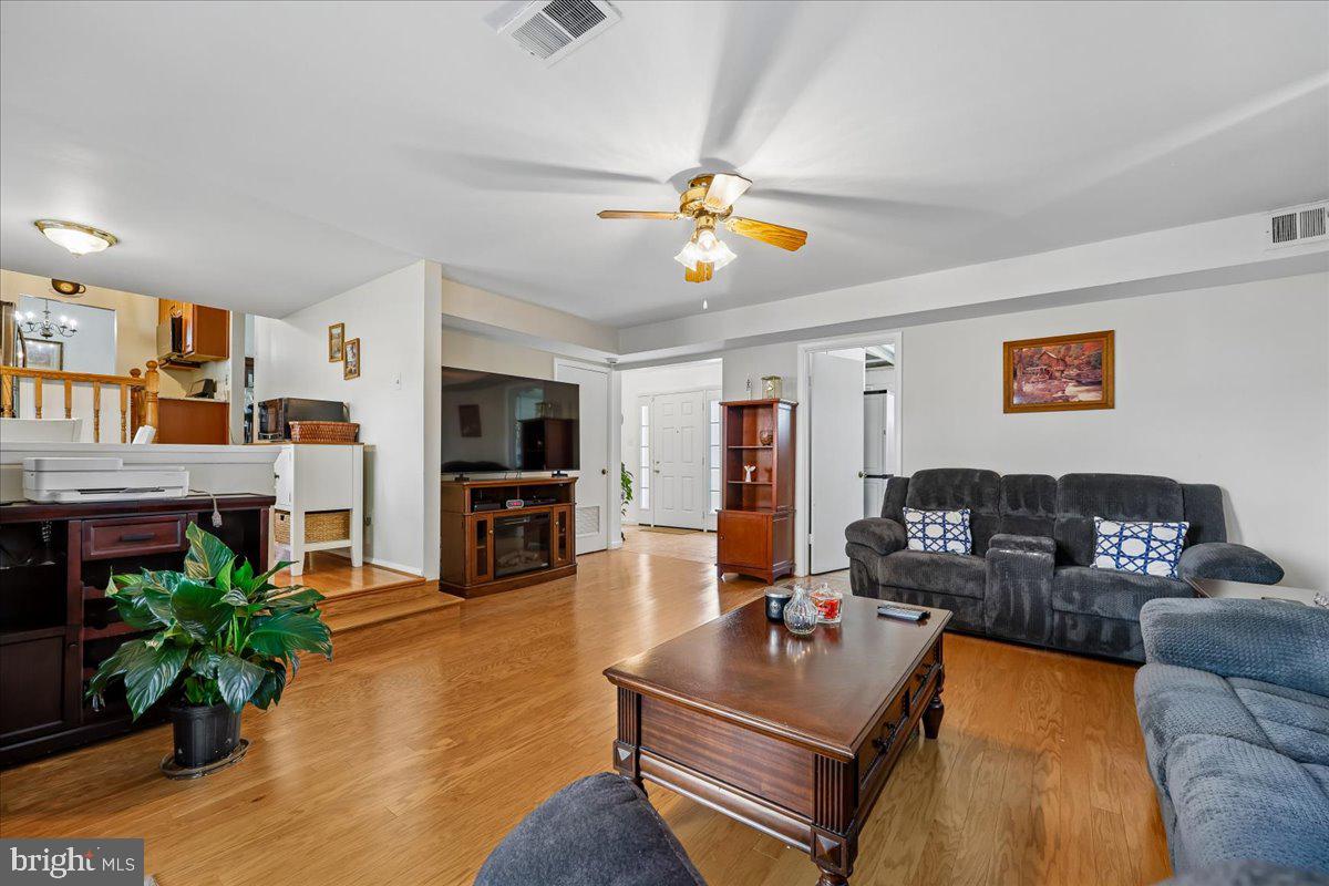 ASPEN HILL PARK - Residential