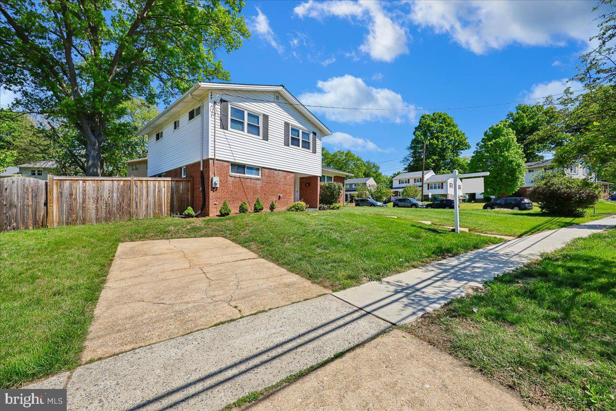 ASPEN HILL PARK - Residential
