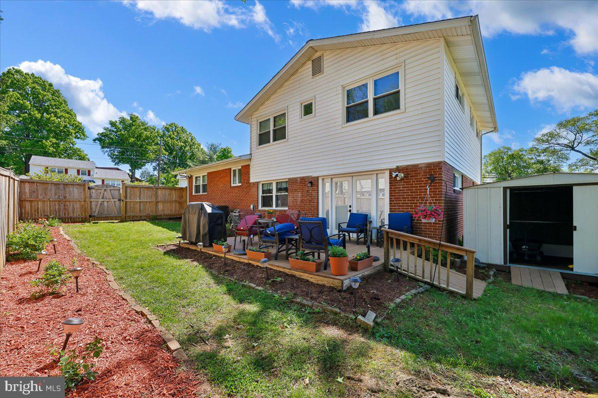 ASPEN HILL PARK - Residential