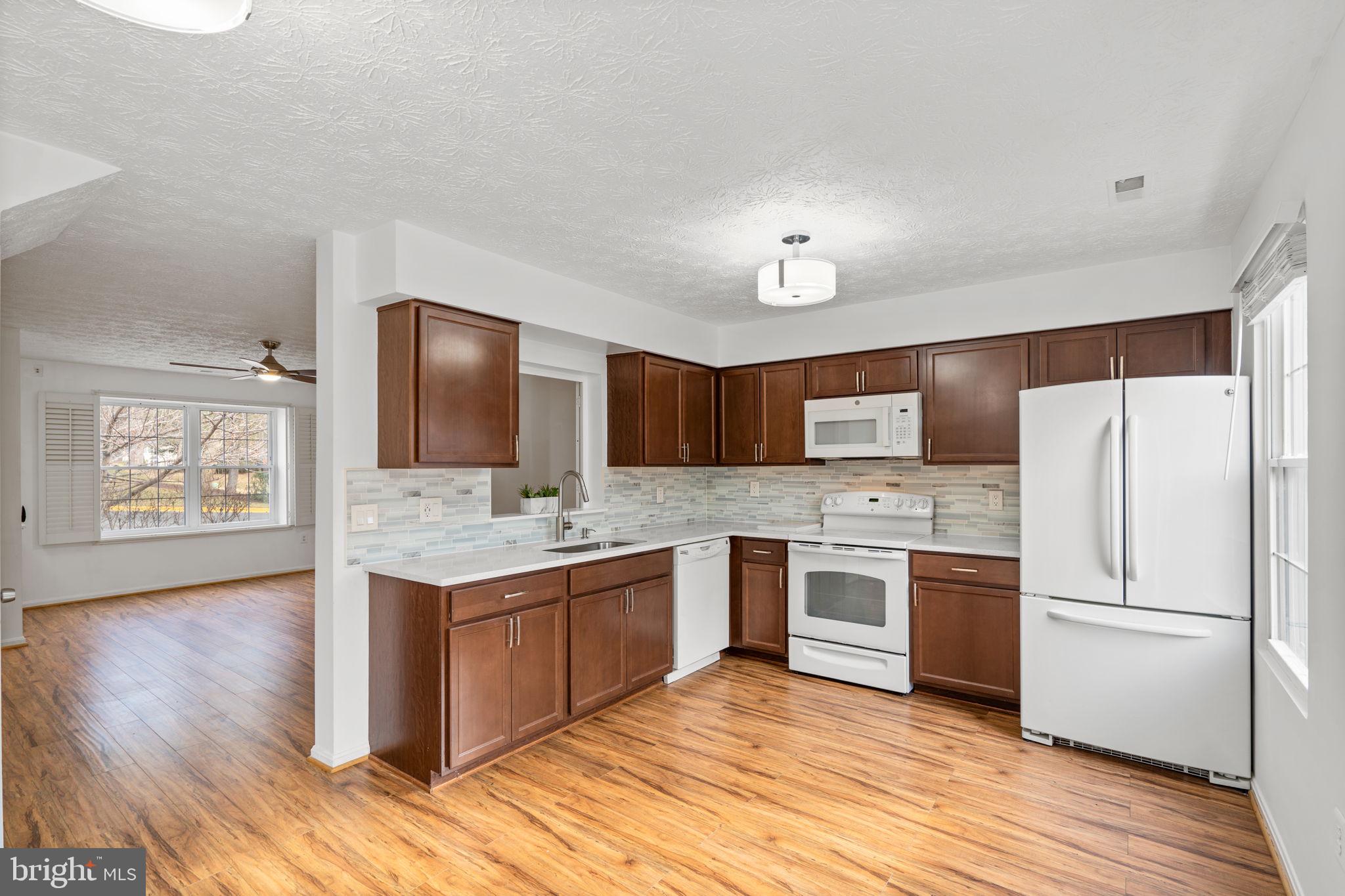 18656 WINDING CREEK PLACE