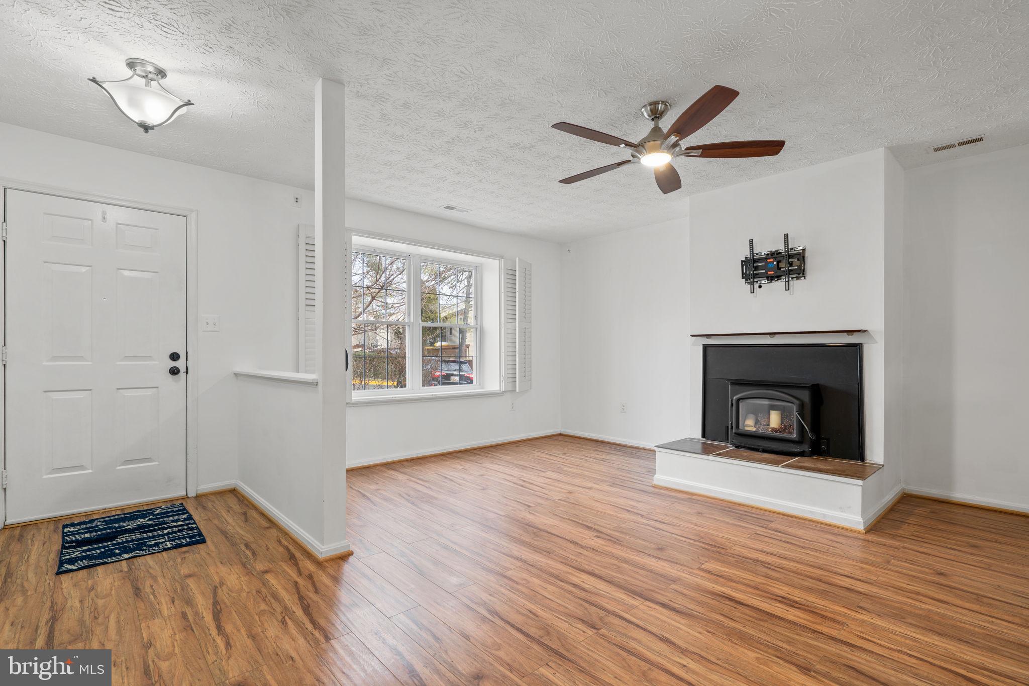 18656 WINDING CREEK PLACE