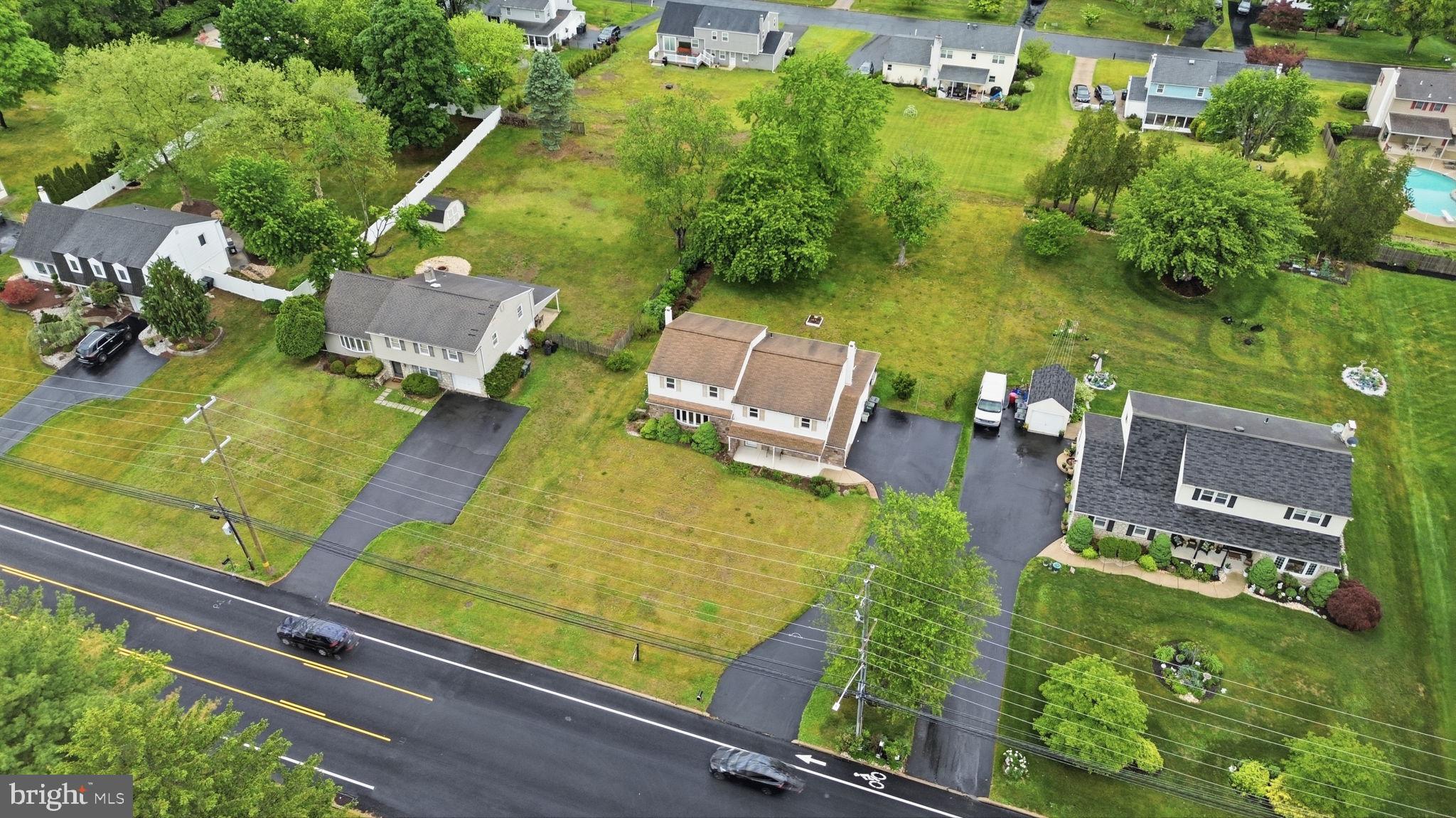 BUCK HILL ACRES - Residential