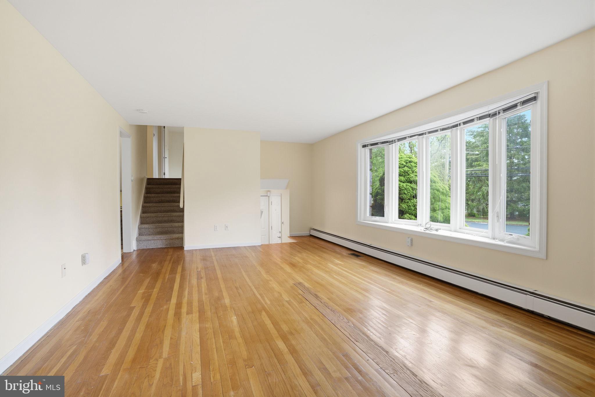 BUCK HILL ACRES - Residential