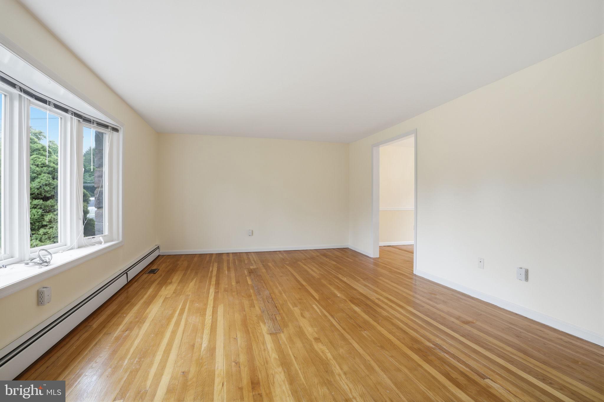 BUCK HILL ACRES - Residential