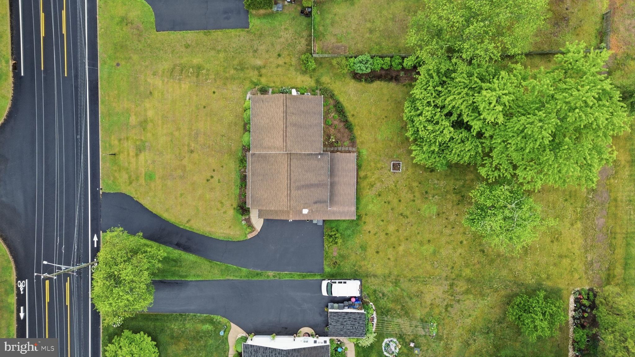 BUCK HILL ACRES - Residential