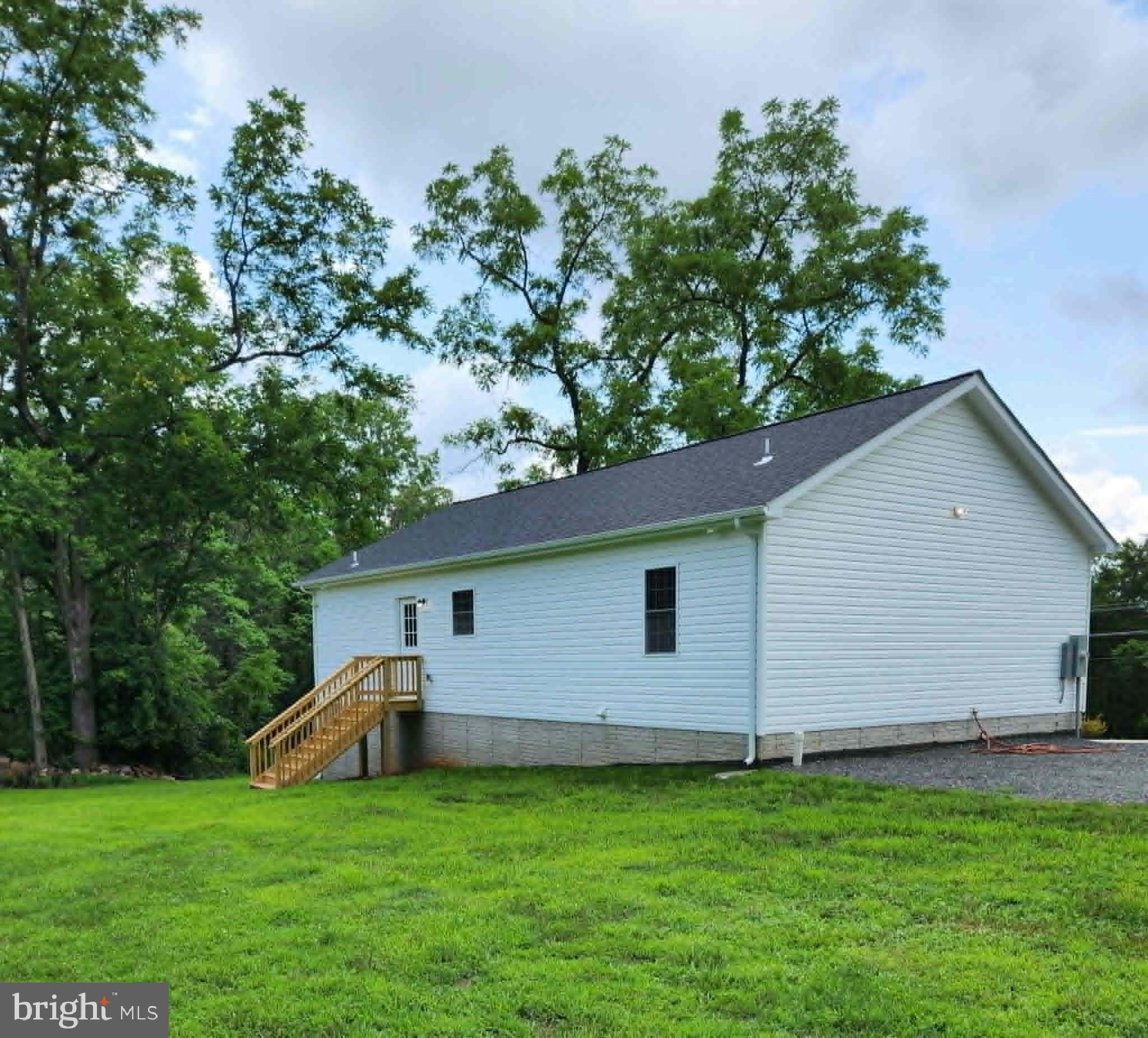 11501 HOMELAND ROAD