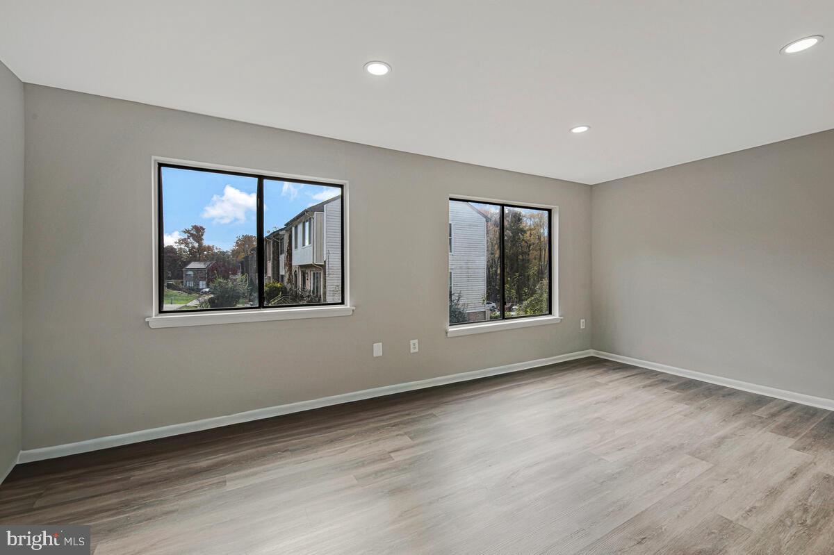 CIPRIANO WOODS - Residential