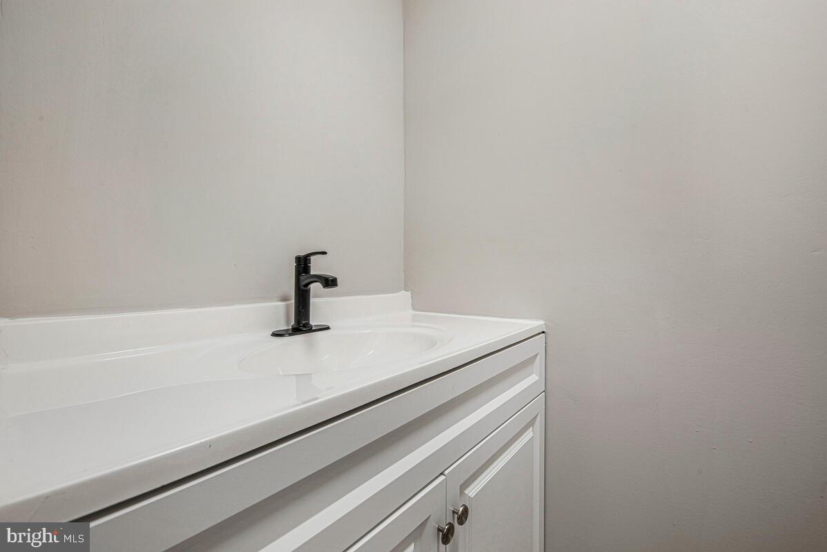 CIPRIANO WOODS - Residential