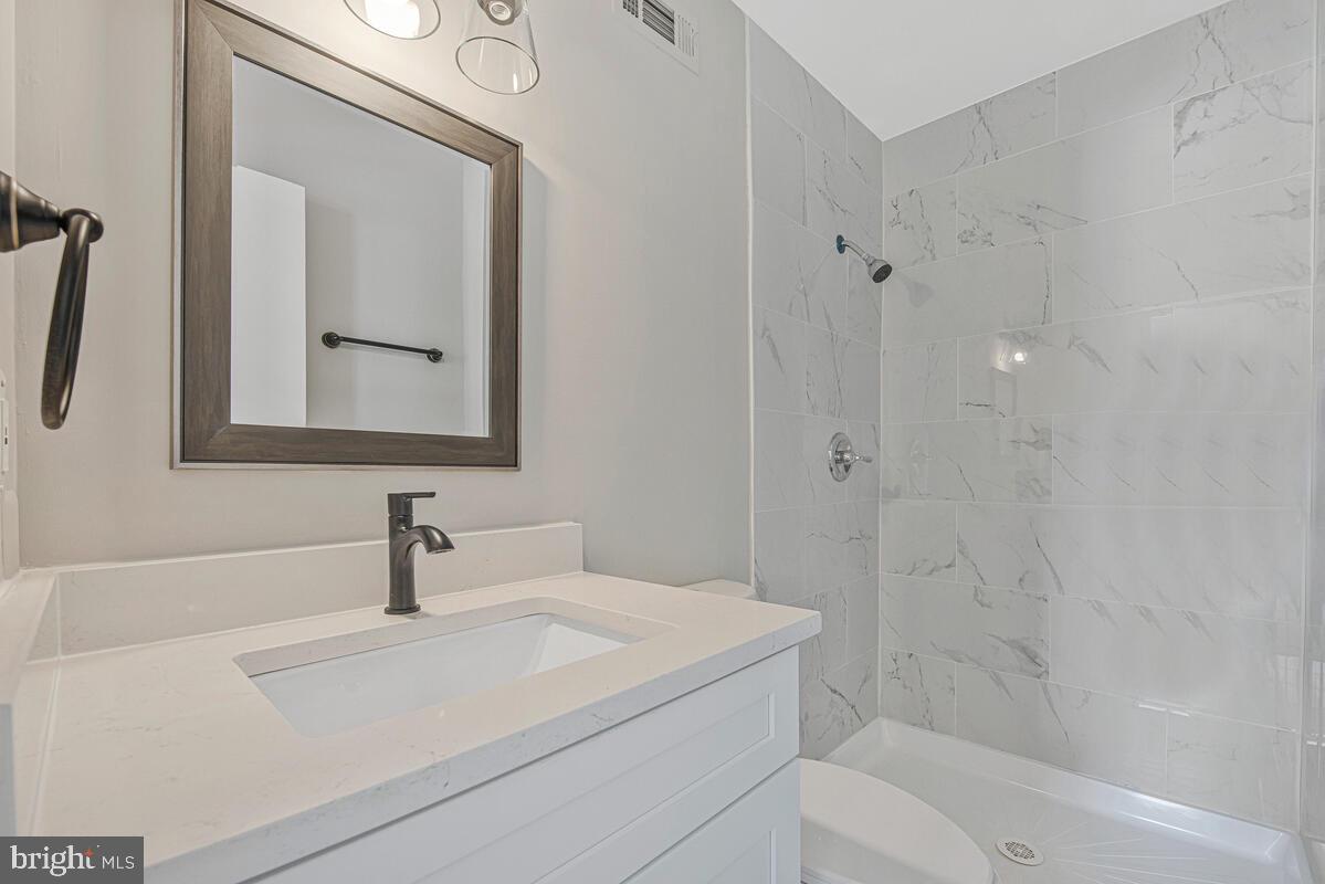 CIPRIANO WOODS - Residential