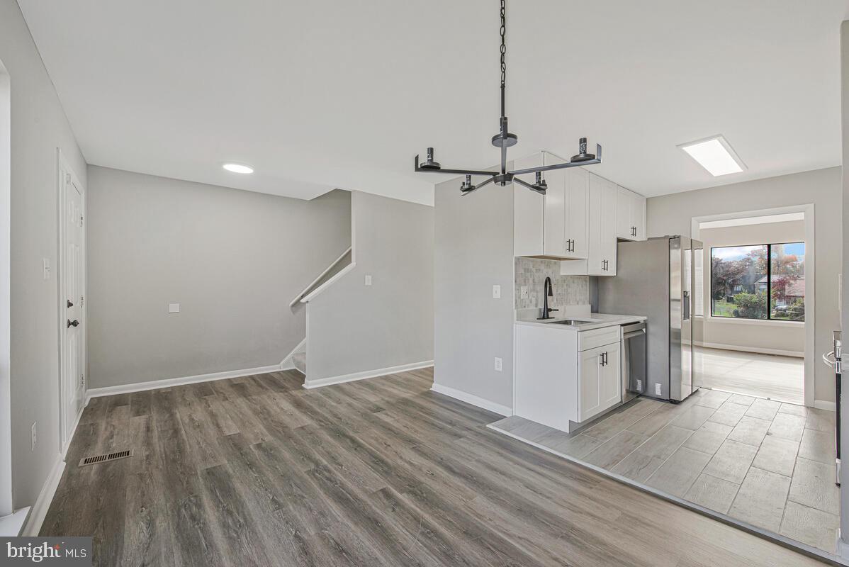 CIPRIANO WOODS - Residential