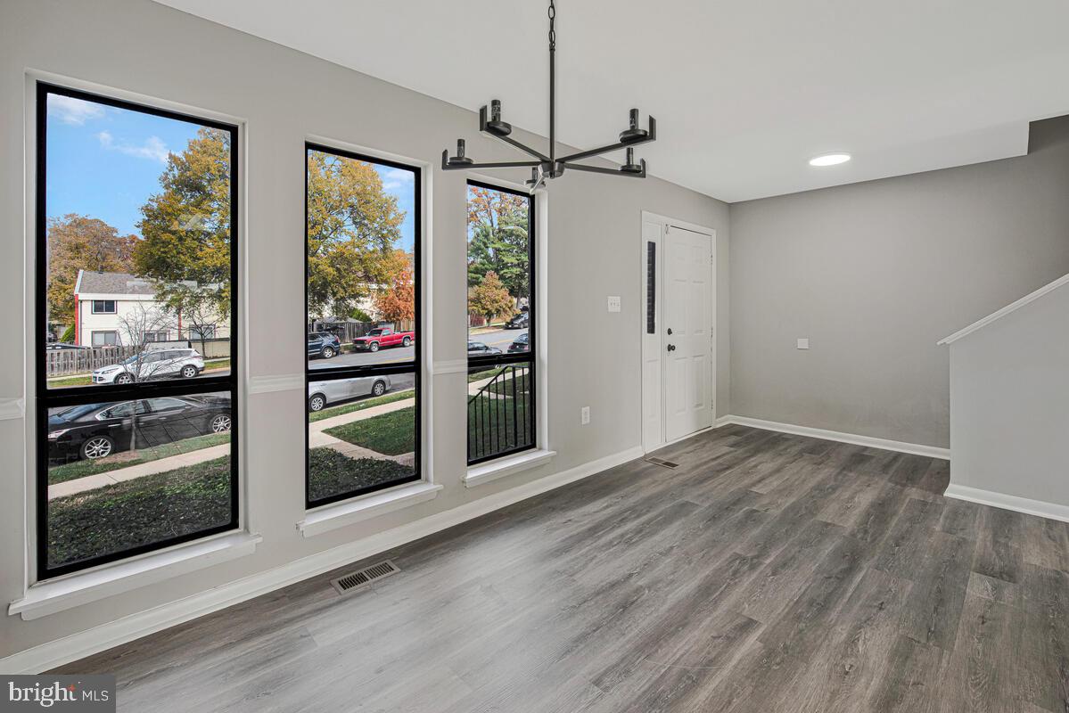 CIPRIANO WOODS - Residential