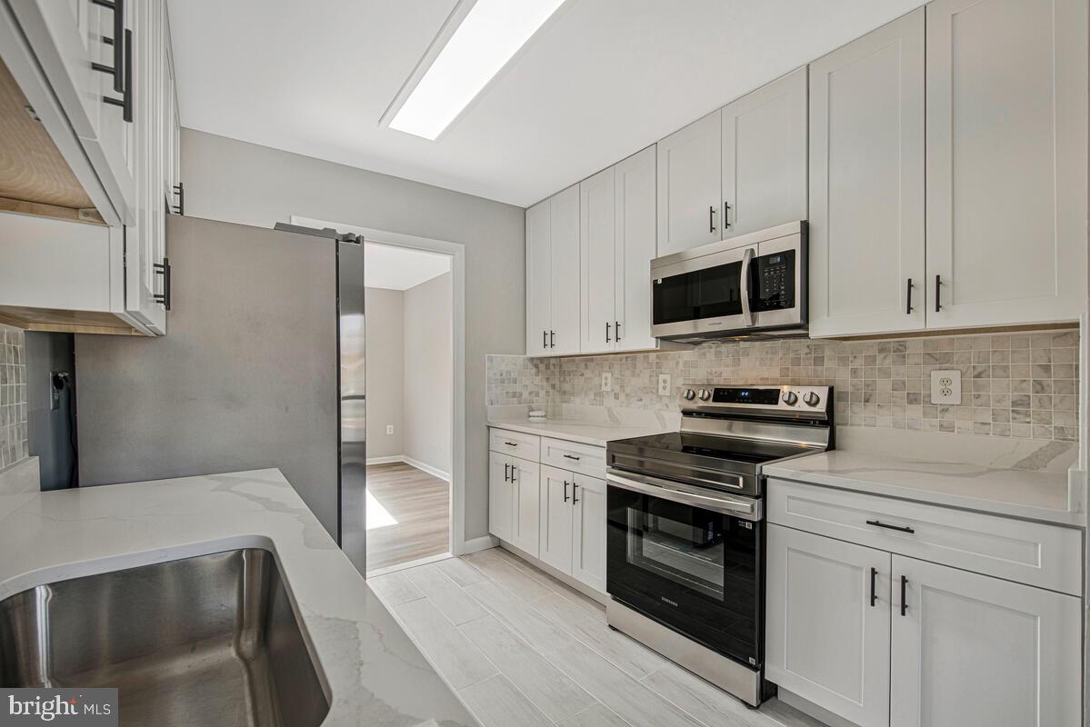 CIPRIANO WOODS - Residential