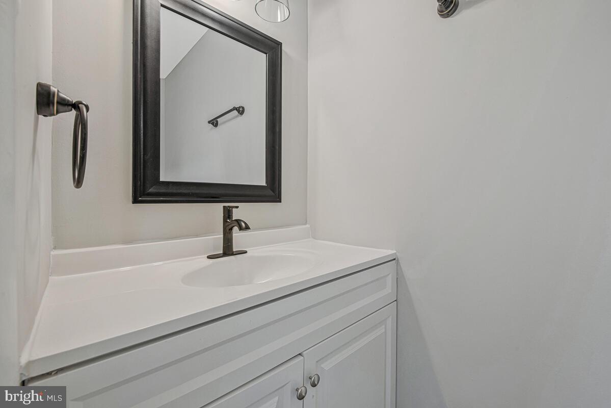 CIPRIANO WOODS - Residential