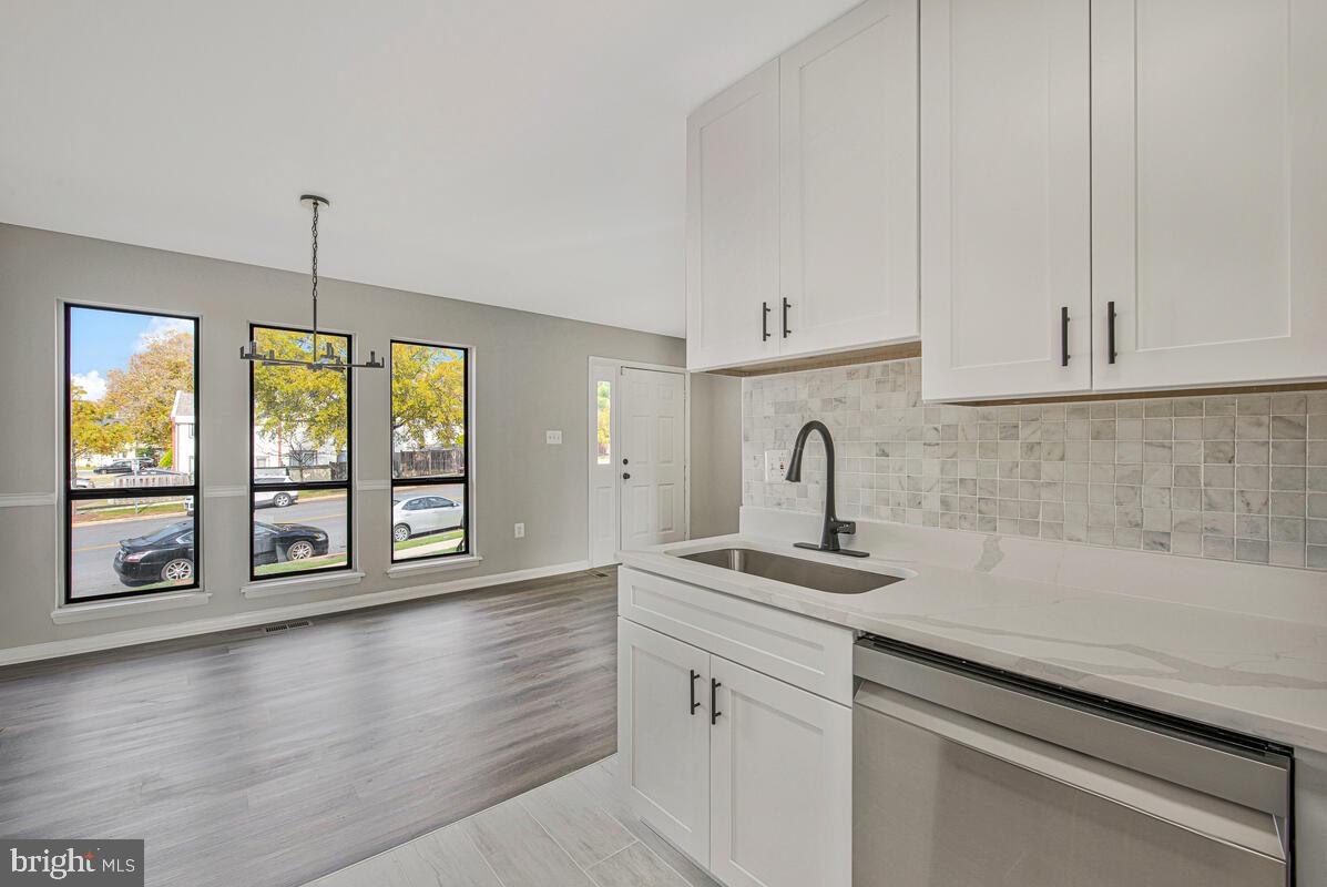 CIPRIANO WOODS - Residential