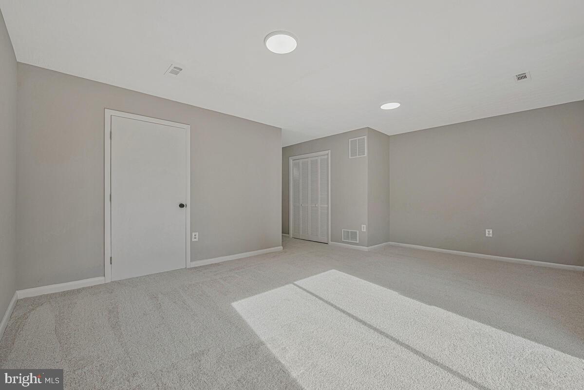 CIPRIANO WOODS - Residential