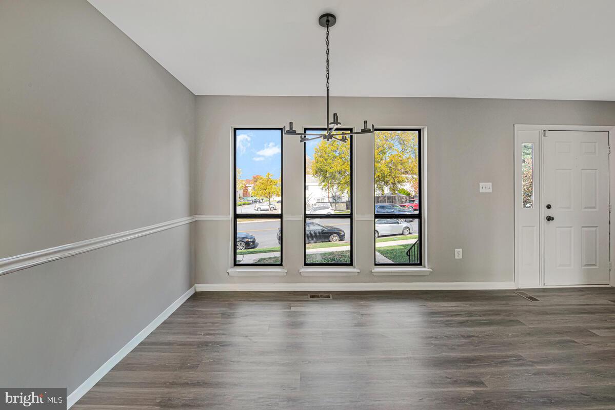 CIPRIANO WOODS - Residential