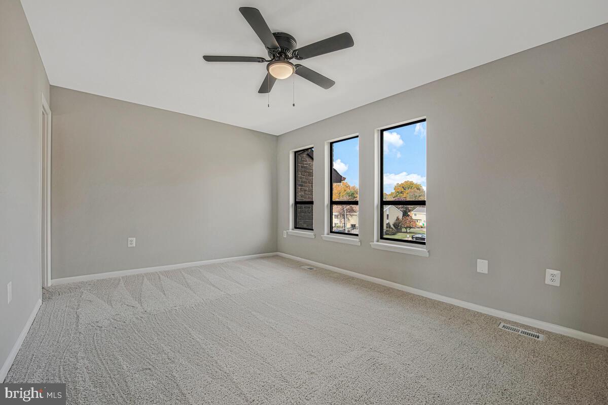 CIPRIANO WOODS - Residential