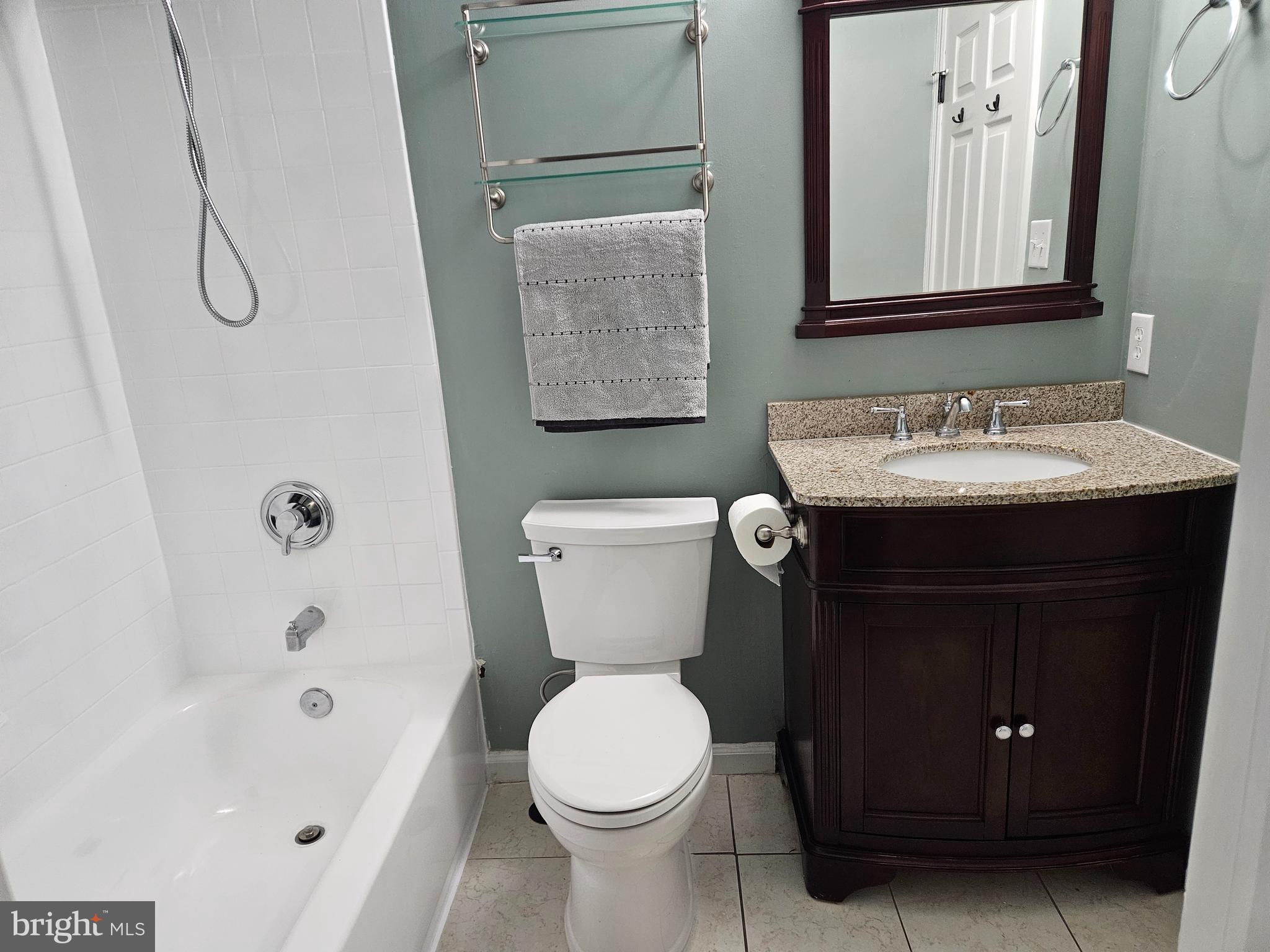 QUAIL RIDGE - Residential Lease