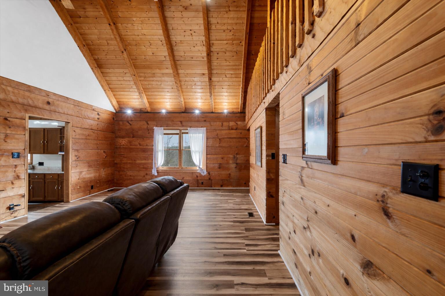 TIMBER RIDGE FARMS - Residential