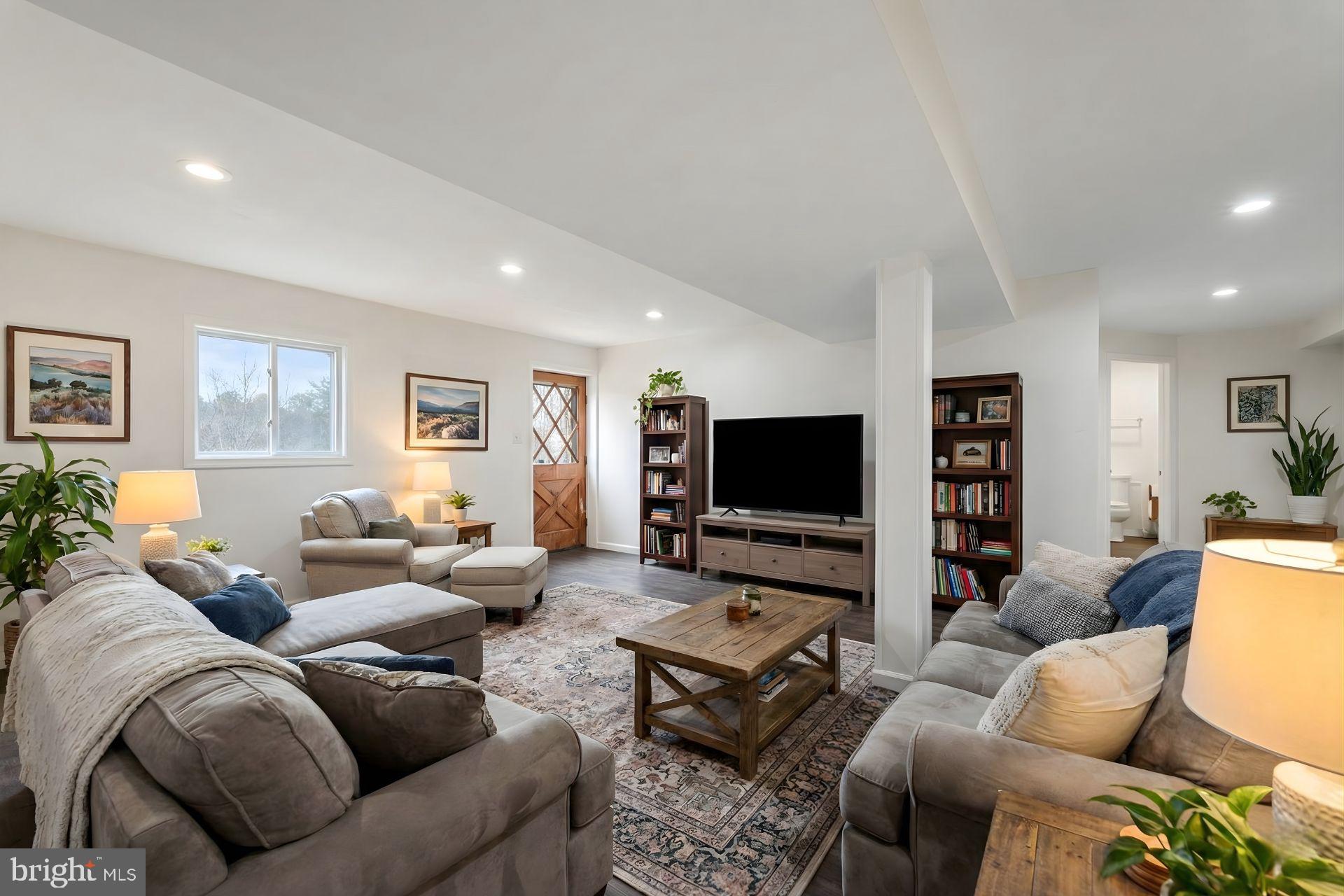 TIMBER RIDGE FARMS - Residential