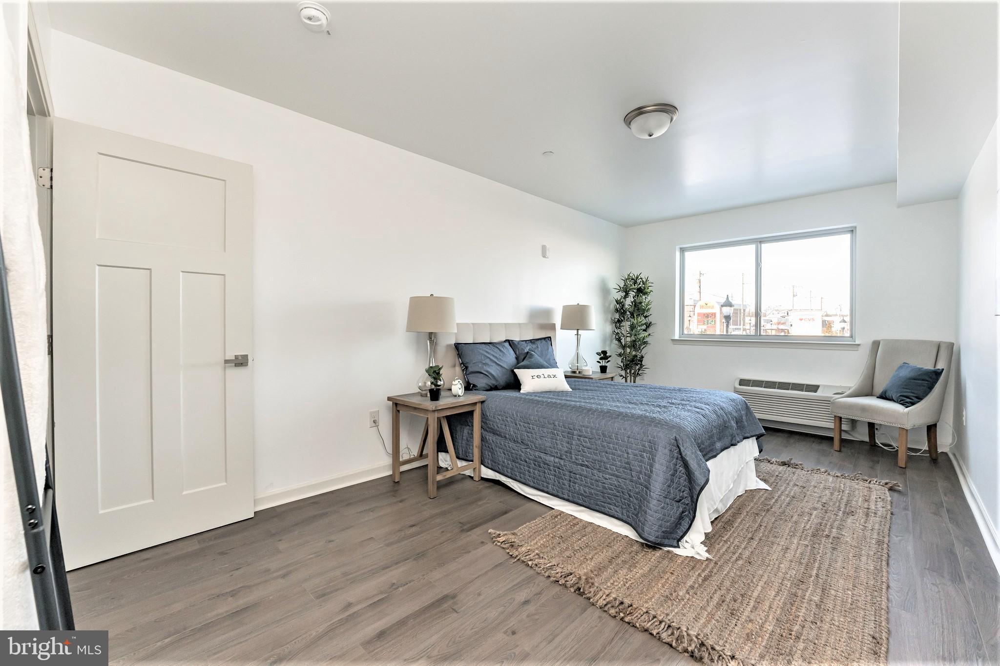 ROXBOROUGH - Residential Lease