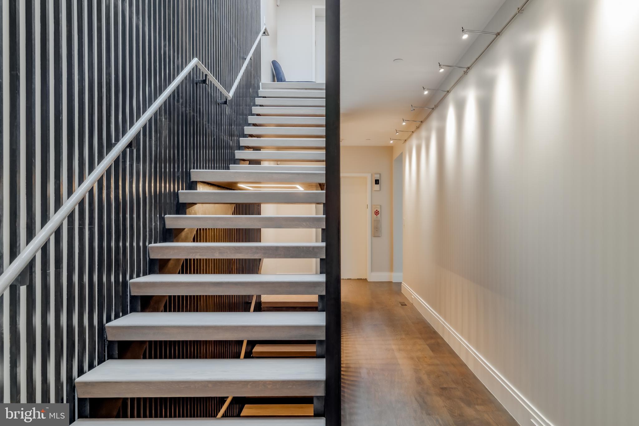 GEORGETOWN - Residential