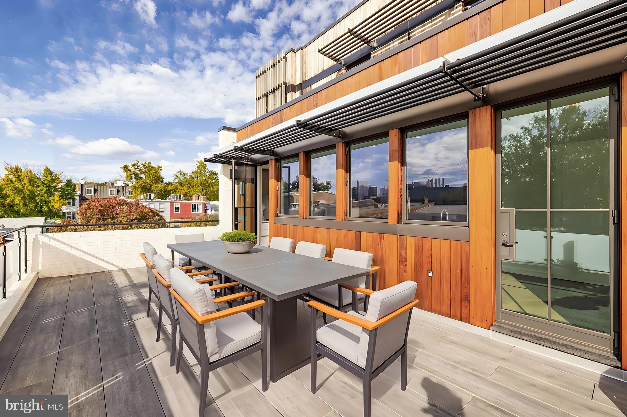 GEORGETOWN - Residential