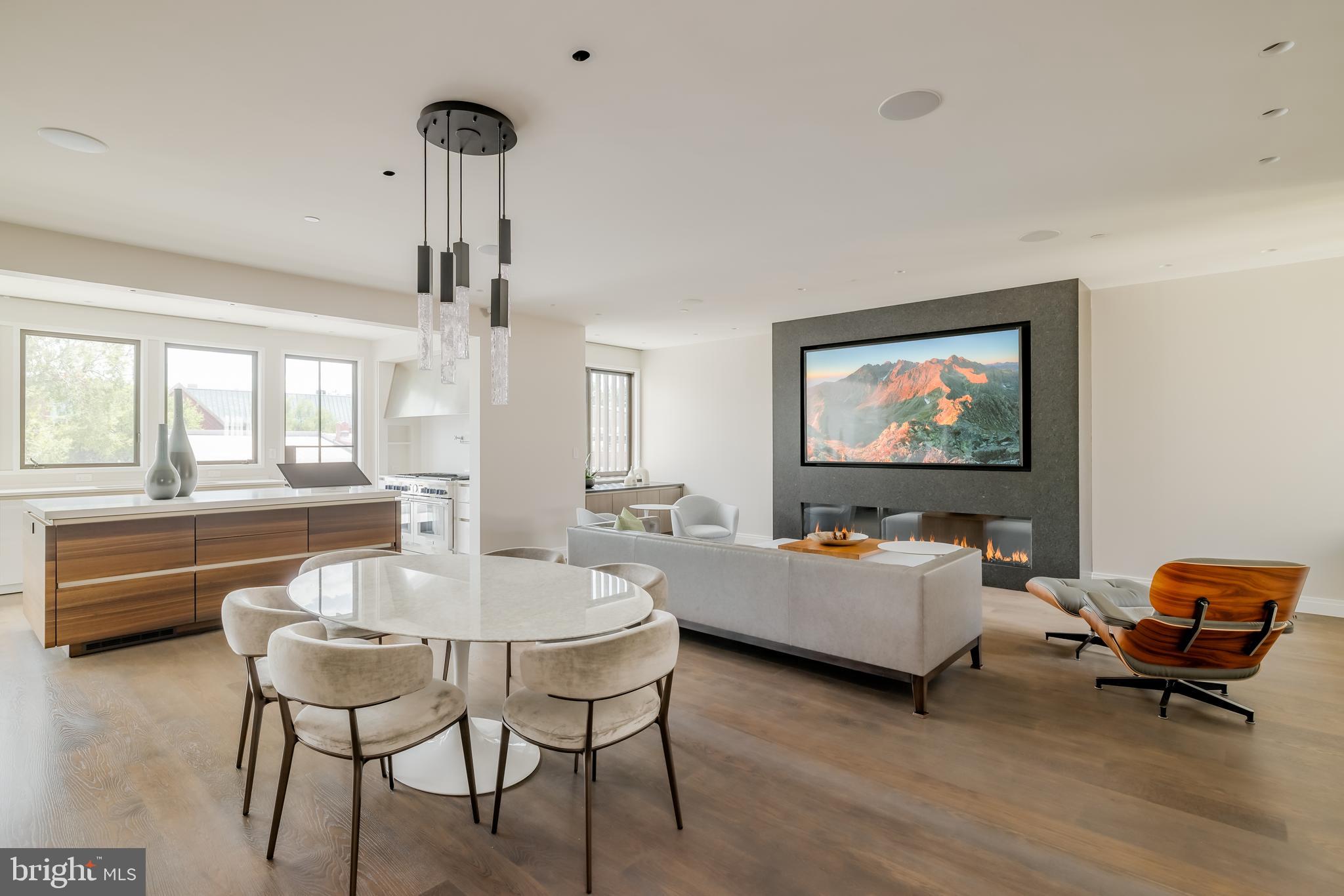 GEORGETOWN - Residential