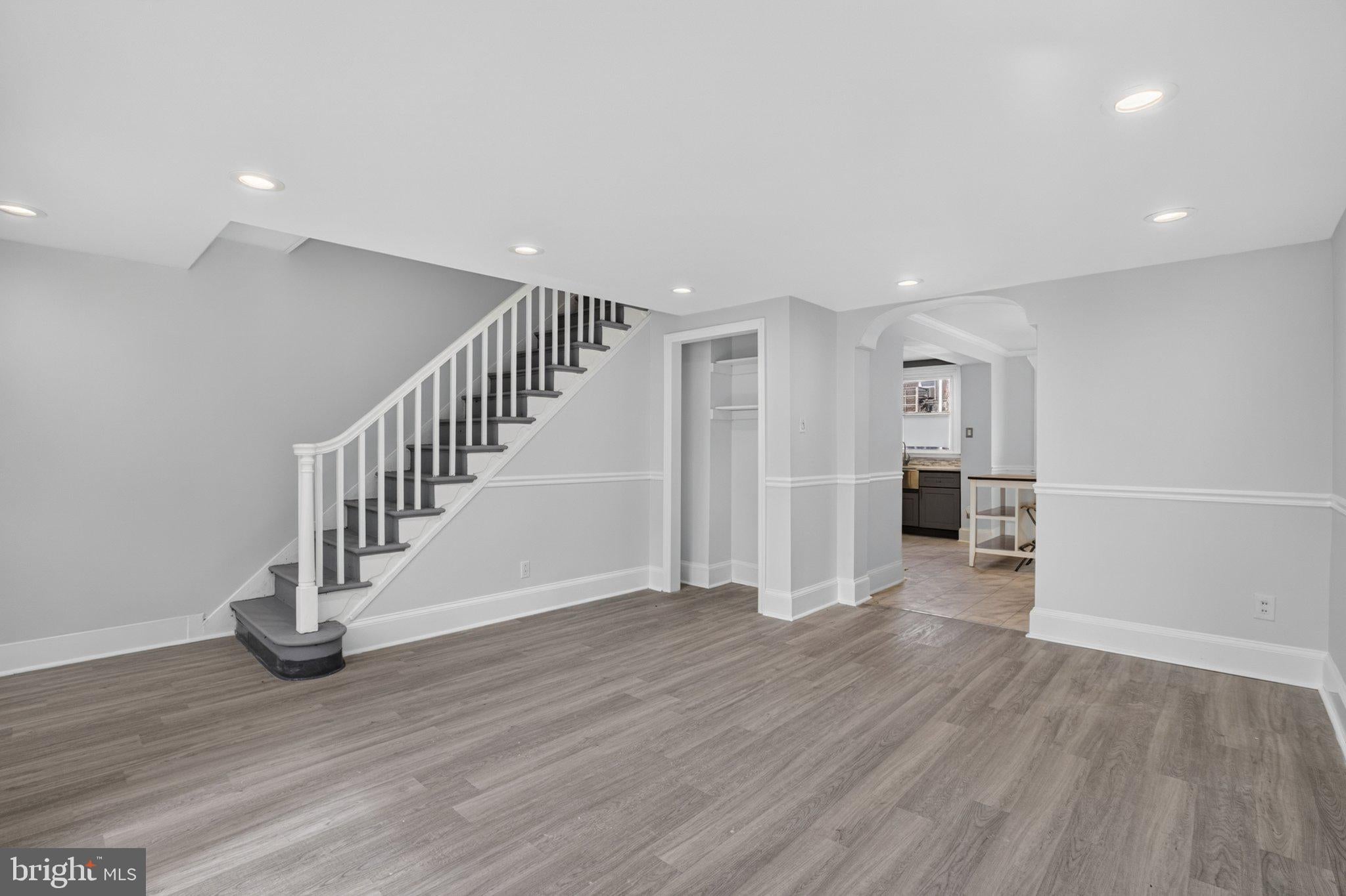 1905 CONLYN STREET