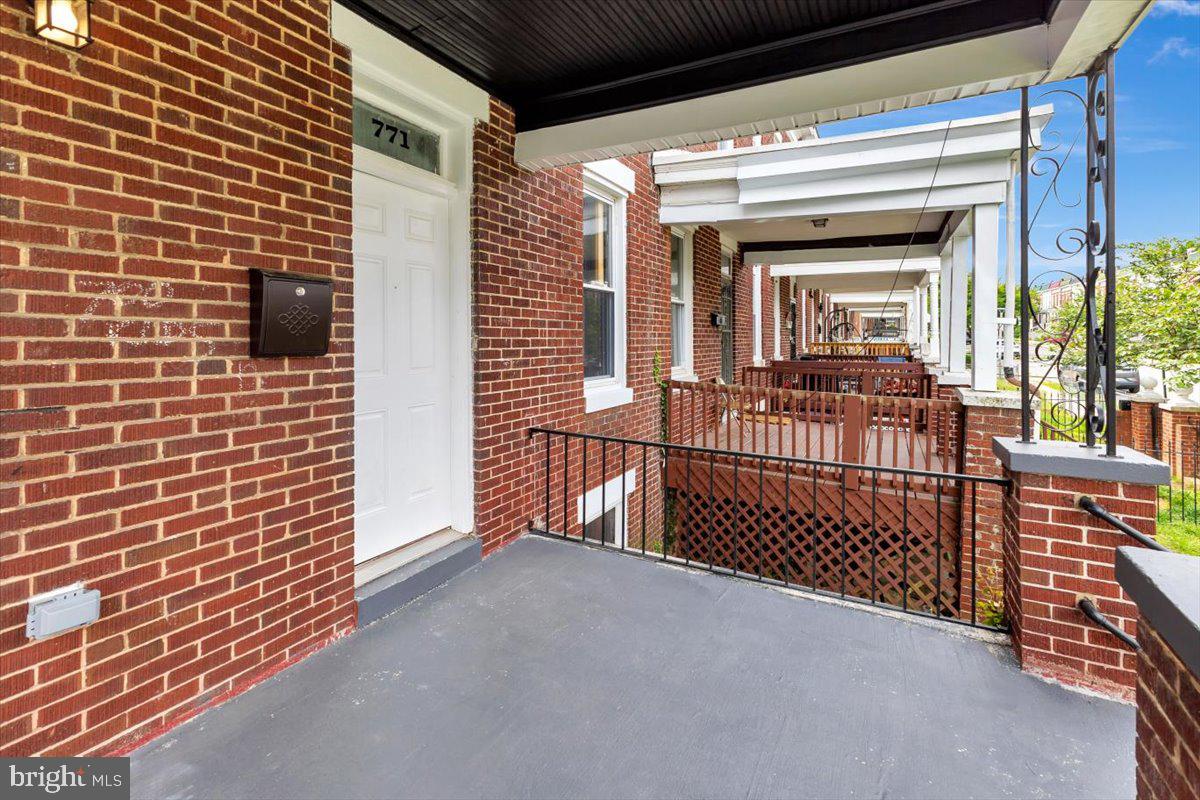EDMONDSON - Residential