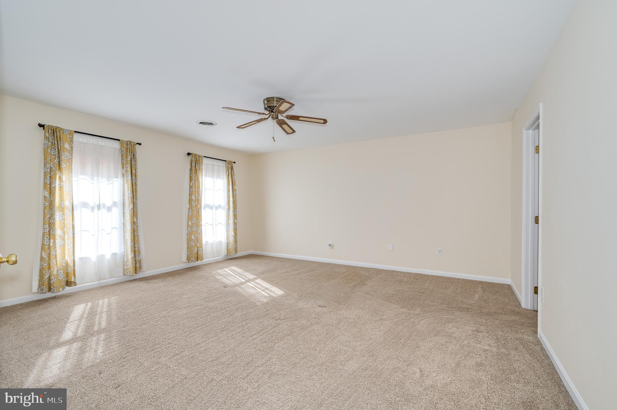 STONEBROOK - Residential